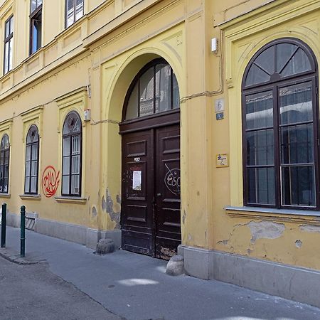 Operahouse Rooms Budapest Eksteriør bilde
